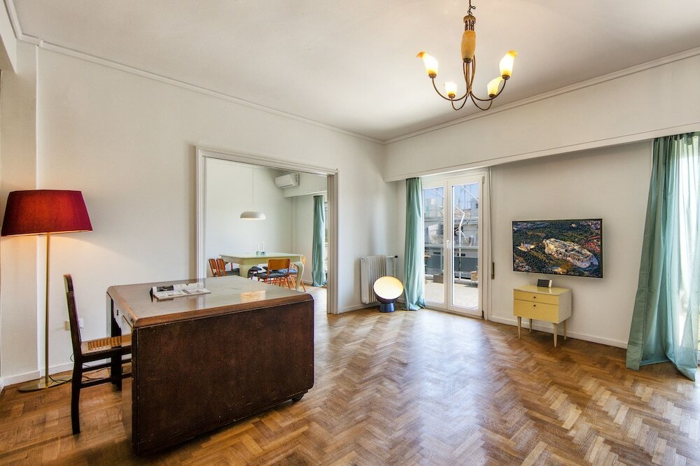 Фото Amazing Loft In Athens City Center