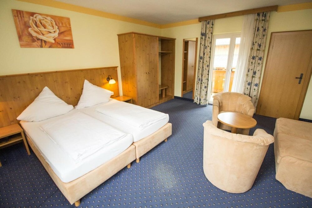 Фото Hotel-Pension Marienhof