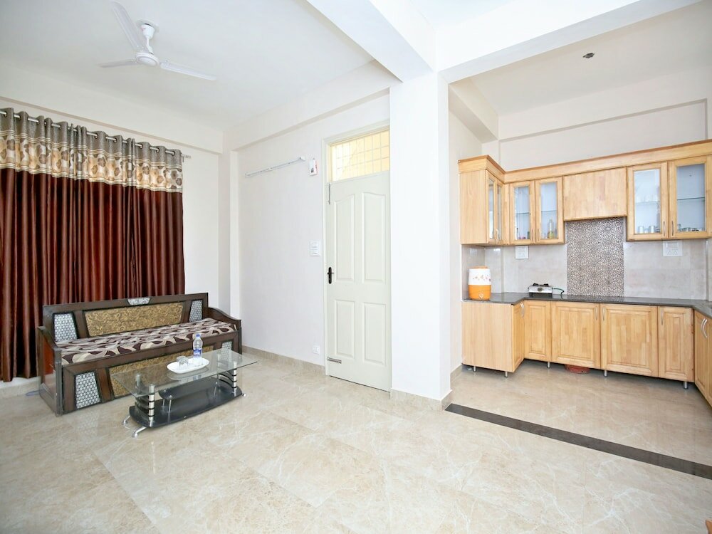 Фото Oyo 13433 Home Kasauli View 2bhk Dharampur