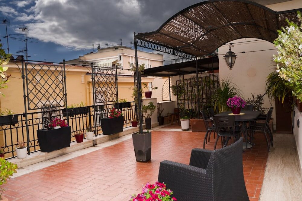 Фото отеля 4