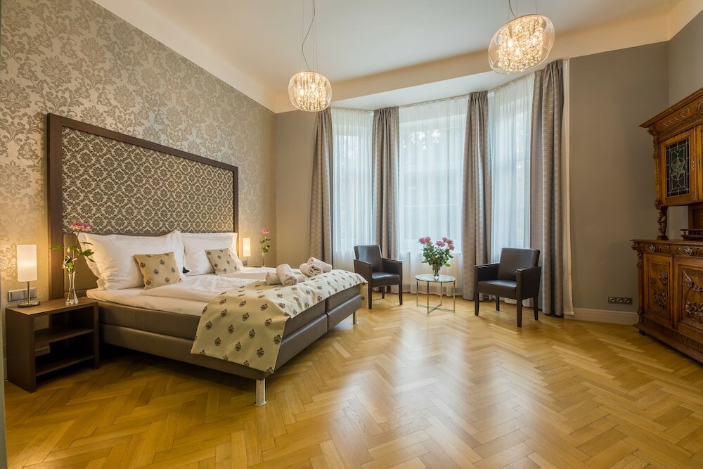 Фото Wellness & SPA hotel Villa Regenhart