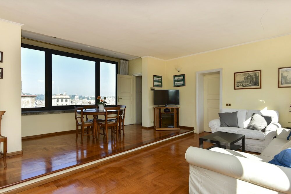 Фото Rome at Your Feet Apartment
