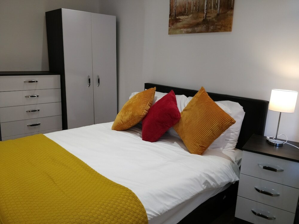 Фото Clifton Apartment