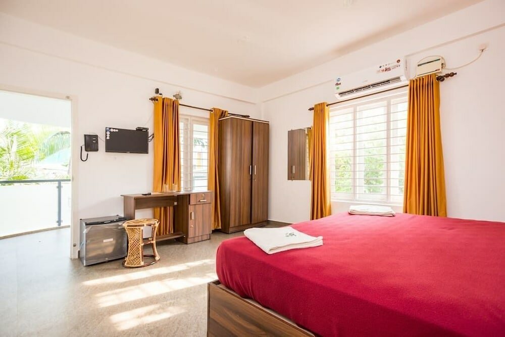 Фото God's Own Villa