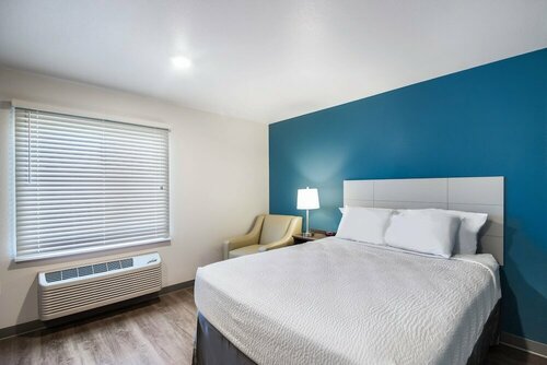 Гостиница WoodSpring Suites Carol Stream - Chicago