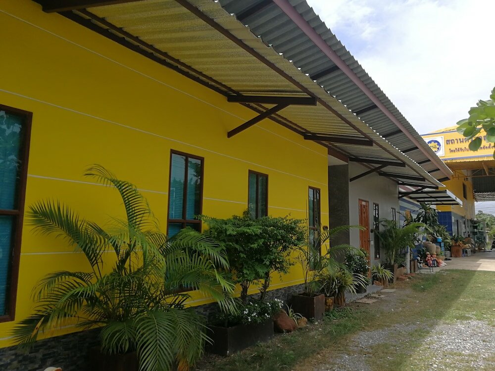 Фото Baan Pak Parichat-Sarun