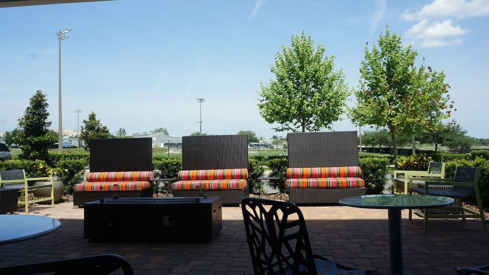 Фото Home2 Suites by Hilton Clermont