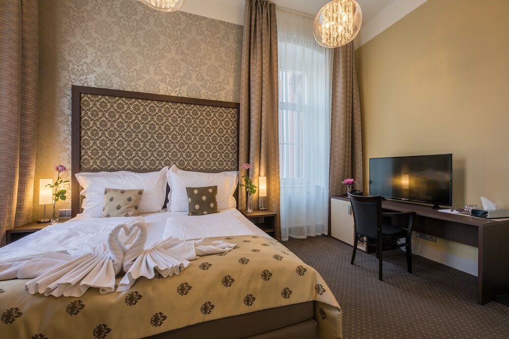 Фото Wellness & SPA hotel Villa Regenhart