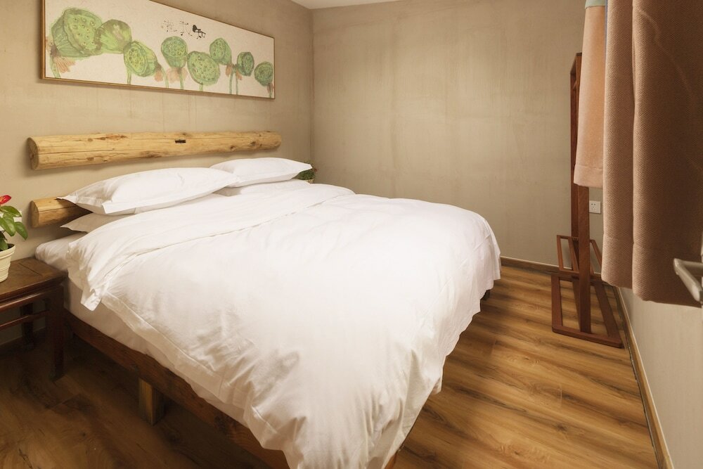 Фото Lotus Mountain Boutique Inn