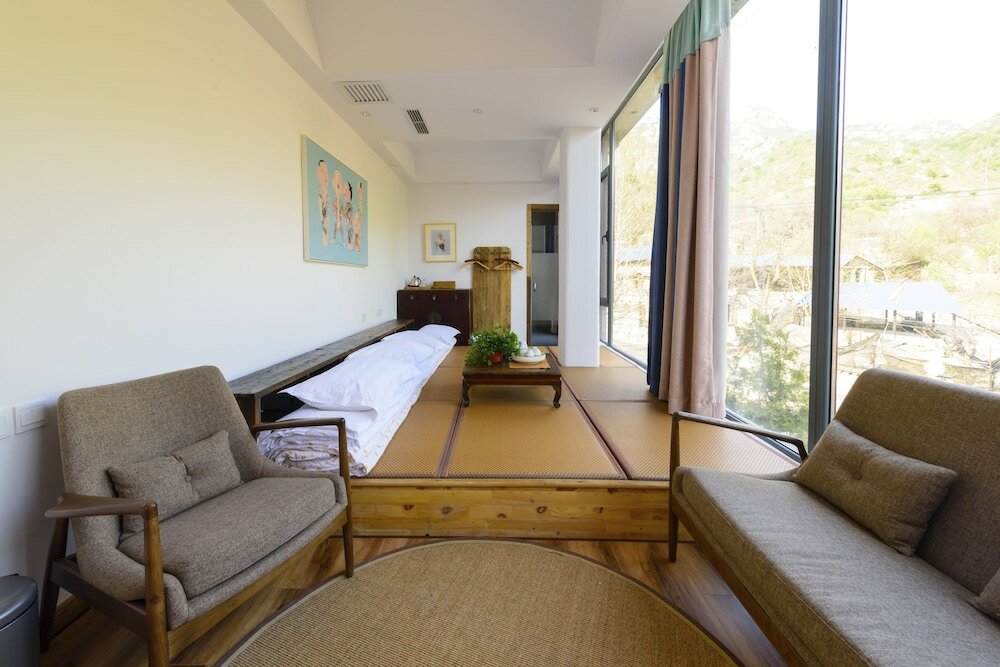 Фото Lotus Mountain Boutique Inn