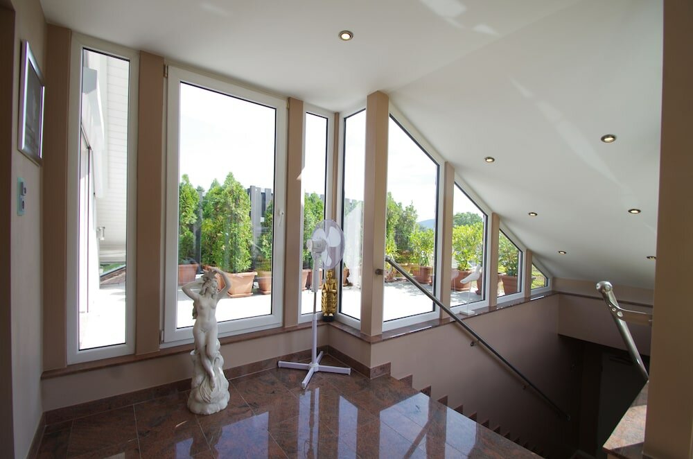 Фото Luxury Apartments Bonn