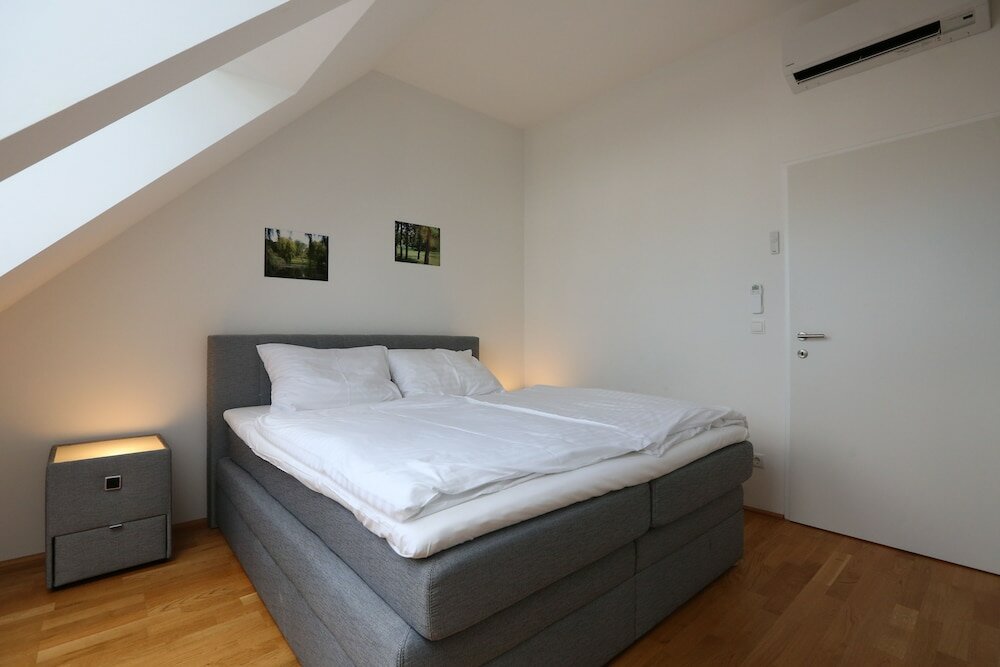 Фото 4 Beds and More Vienna Apartments