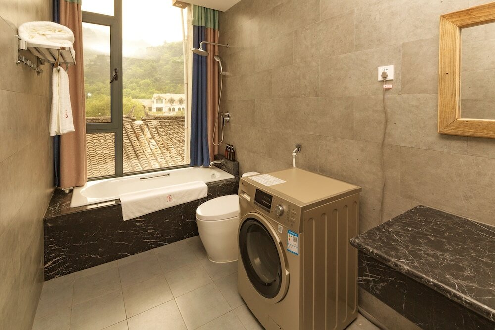 Фото Lotus Mountain Boutique Inn