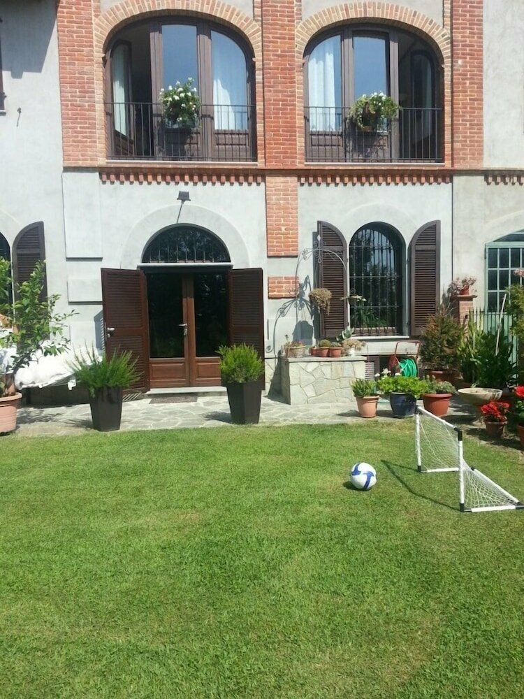 Hotel B&b Al Fanfarin, Piedmont, photo