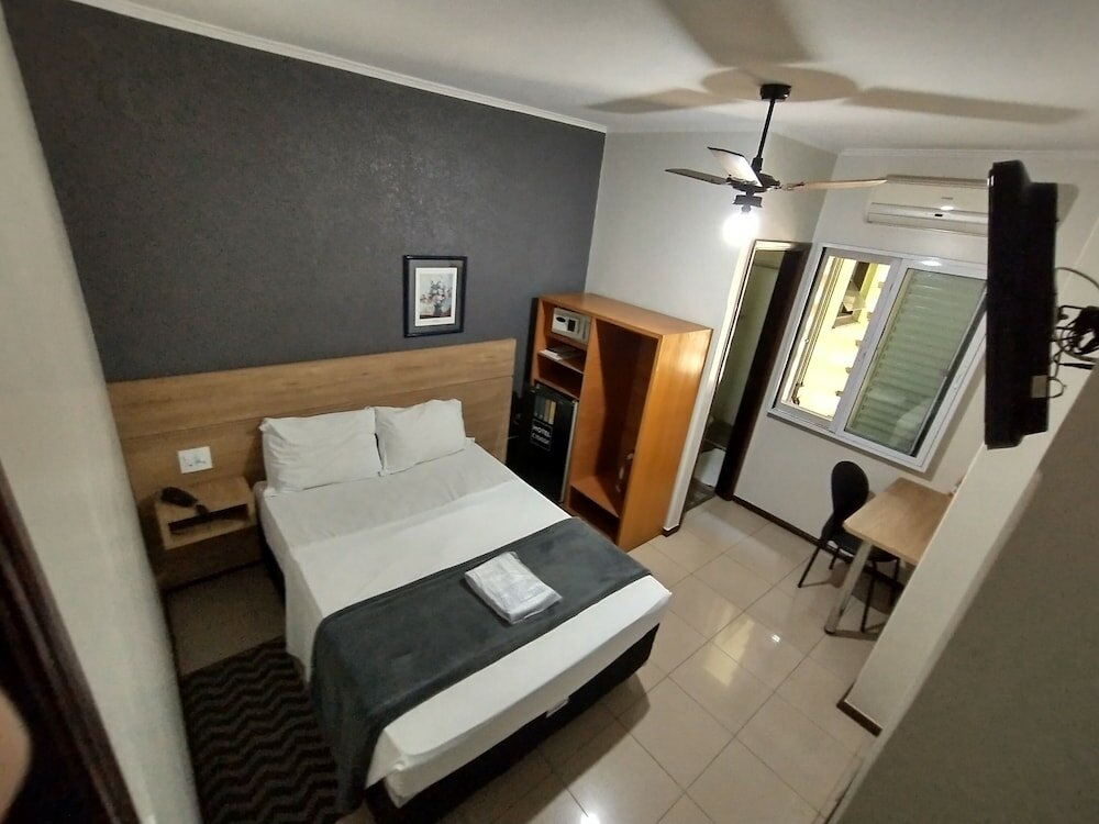 Фото Hotel Cidade