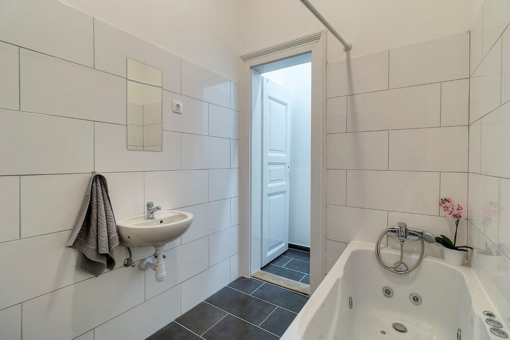 Фото Highlight Ernesto III