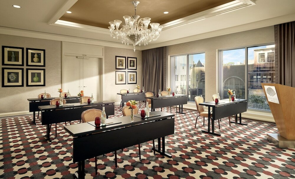 Фото Mandarin Oriental Boston