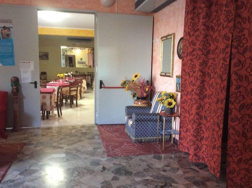 Фото Nuovo Albergo Rex