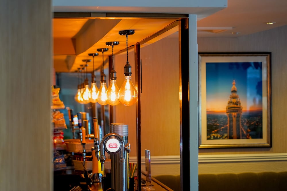 Фото The Craig-Y-Don Hotel