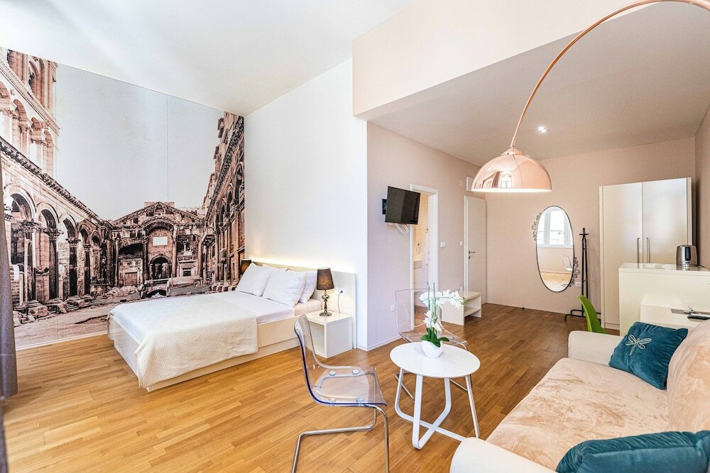 Фото Pjaca City Rooms