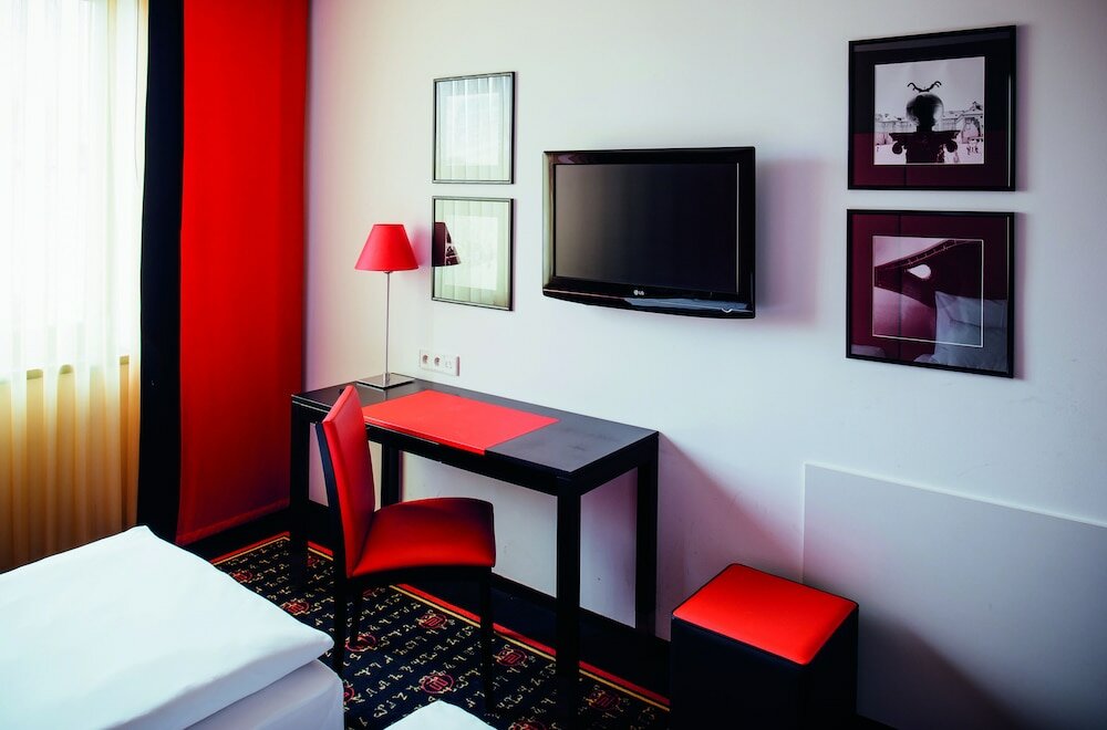 Фото Vienna House Easy Pilsen