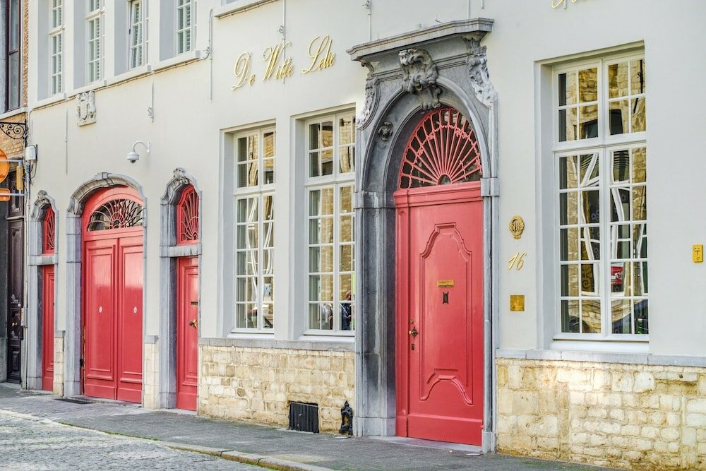 Фото Hotel De Witte Lelie