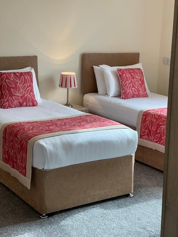 Фото The Craig-Y-Don Hotel