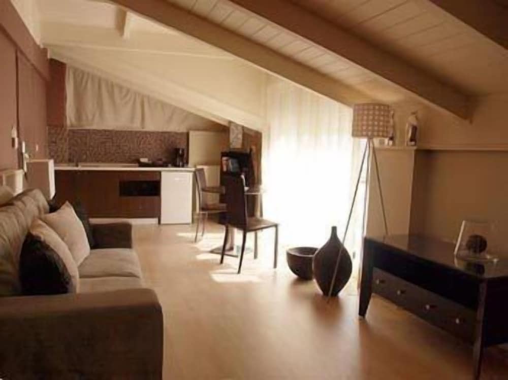 Фото Athens Habitat