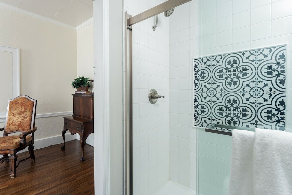 Фото Magnolia Manor and Chapel