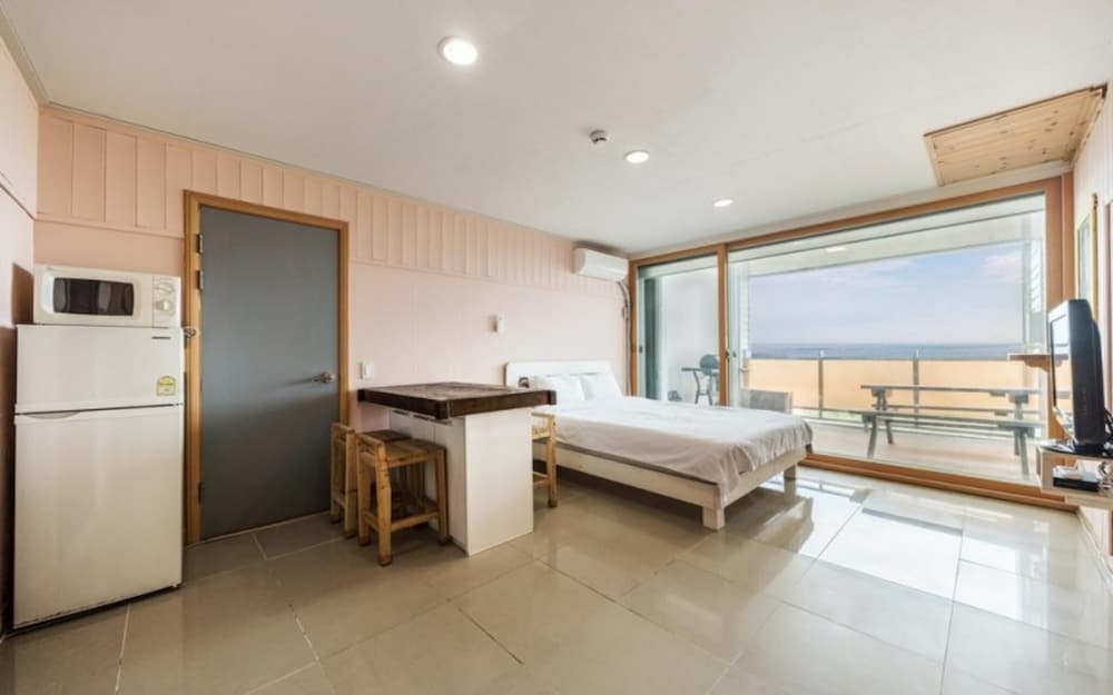 Фото Yangyang Bono Pension