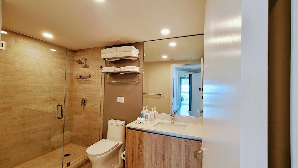 Фото Design District Bay View Cielo Stays