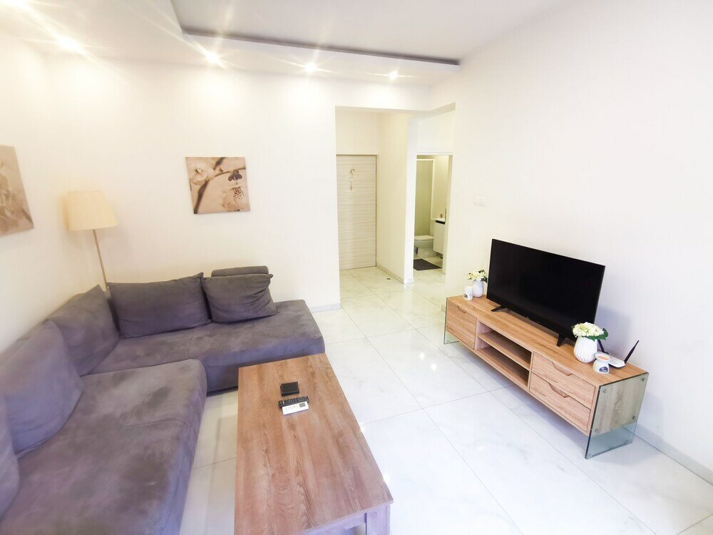 Фото Апартаменты The White Pearl