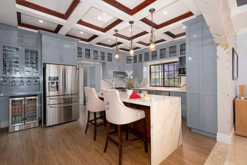 Фото Villa De-Luxe Paradise