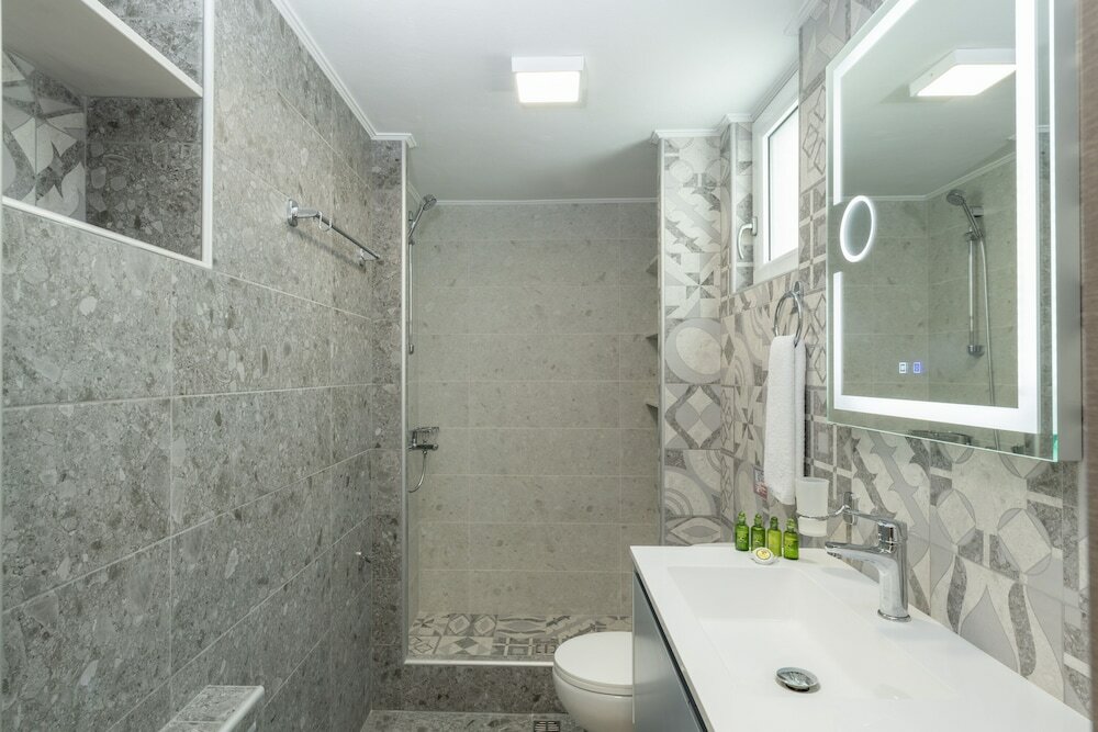 Фото Elisavet Apartment