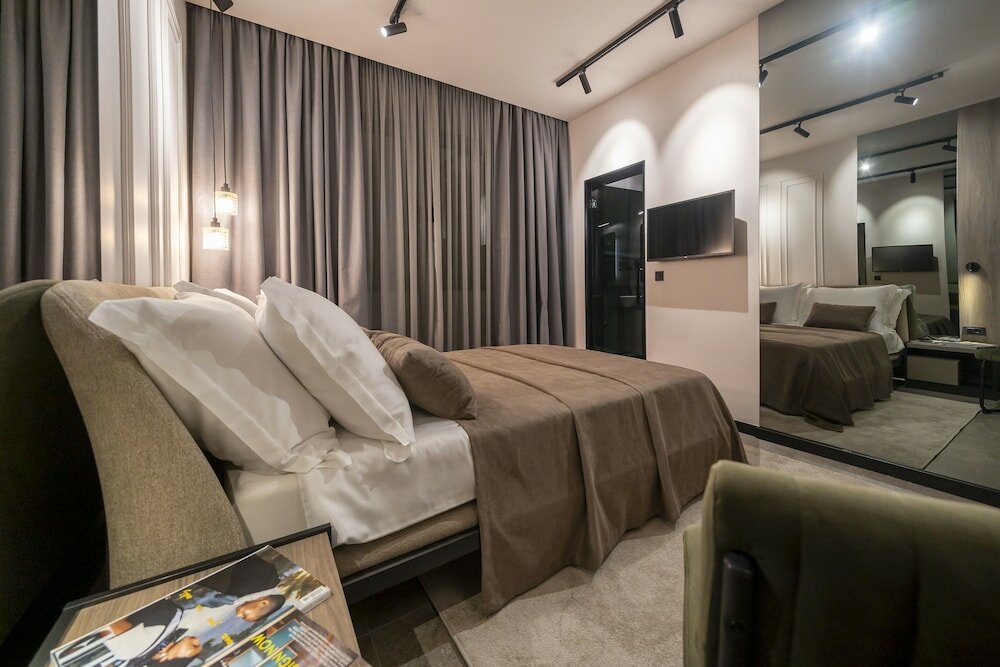 Фото Velvet rooms & more