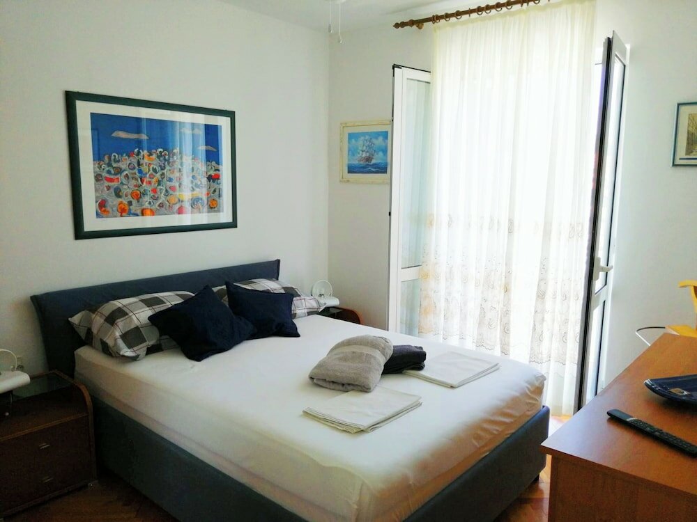 Фото Insideout Apartment