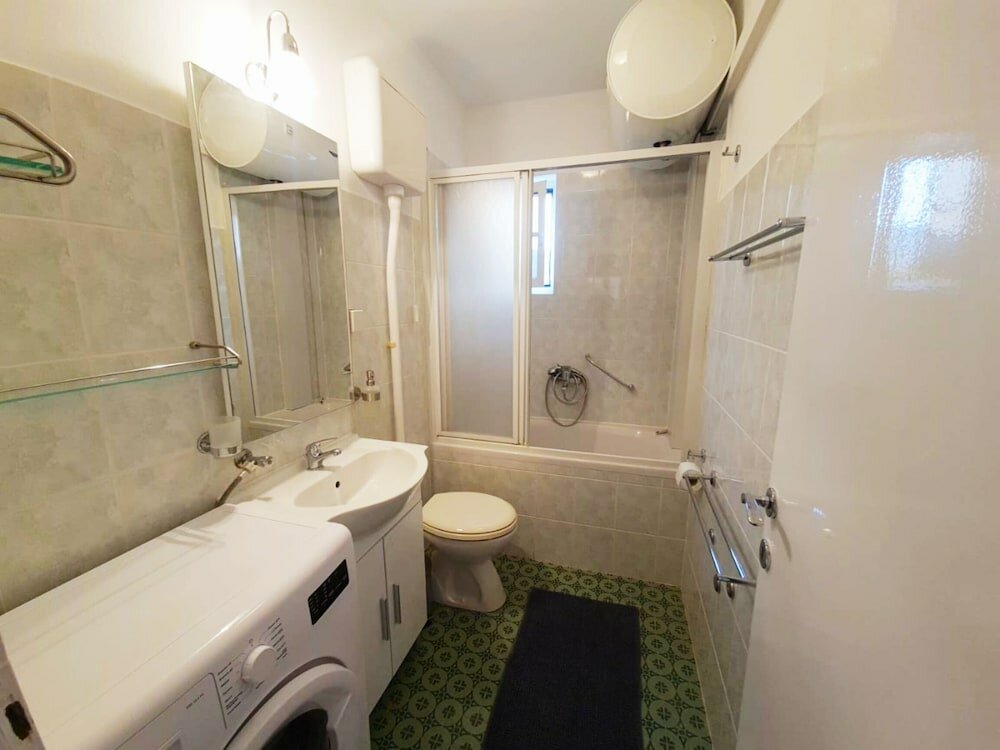 Фото Insideout Apartment