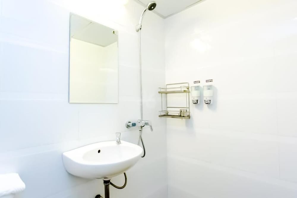 Фото Clover Hotel City Center