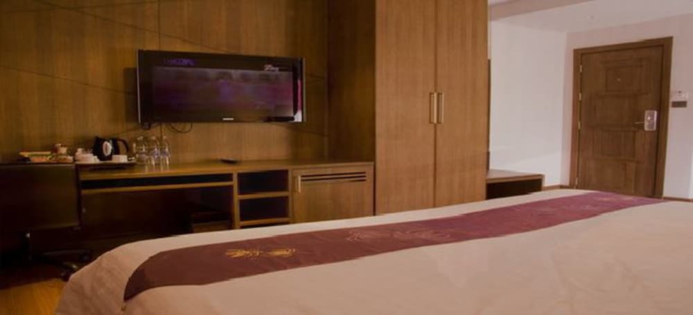 Фото Paradiso Boutique Suites