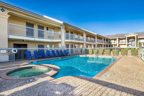 Гостиница Americas Best Value Inn New Braunfels San Antonio