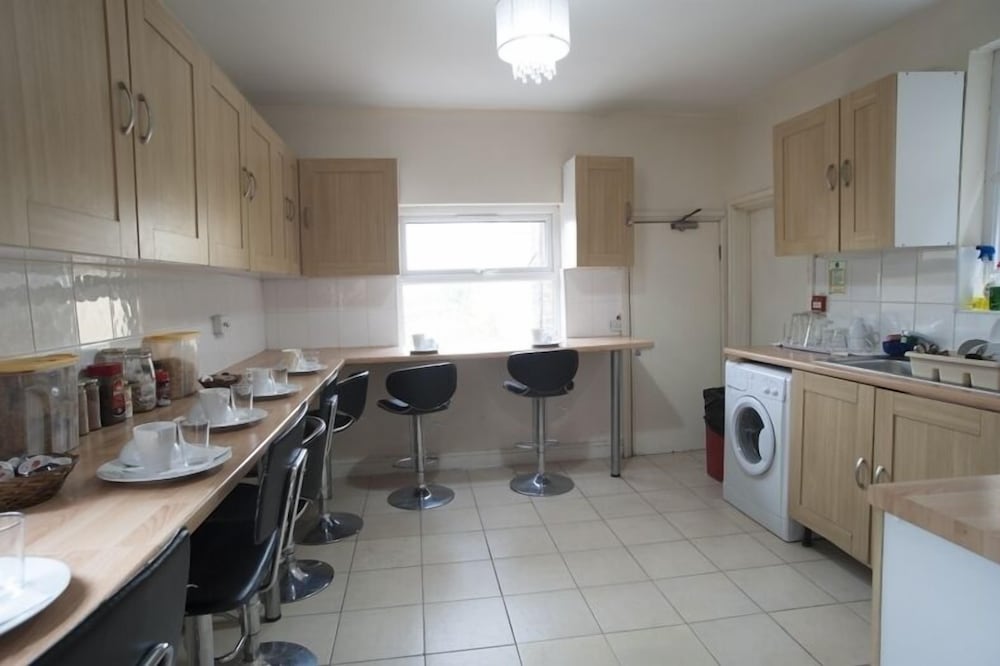 Фото Hollingbury Hotel