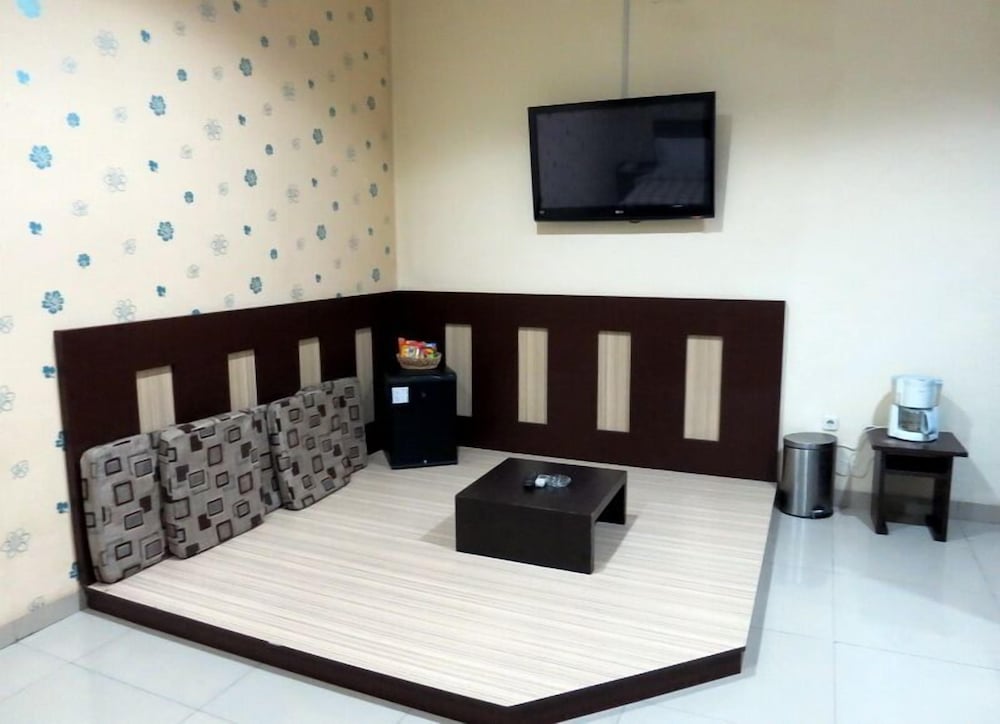 Фото Vindhika Hotel