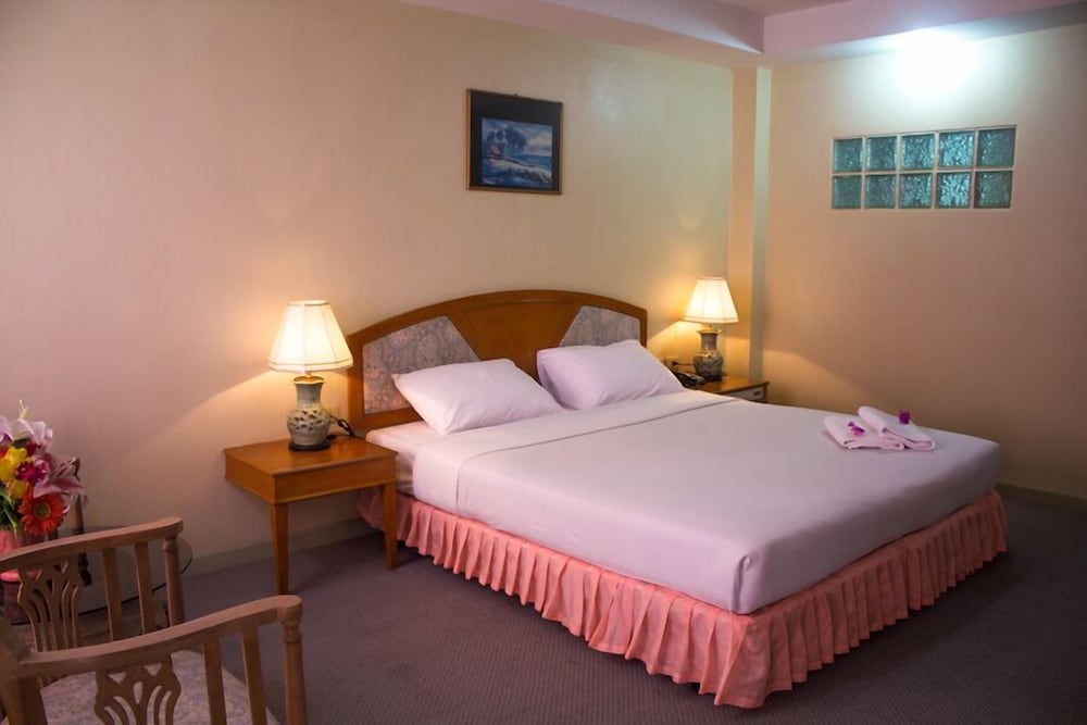 Фото Banchang Palace Hotel