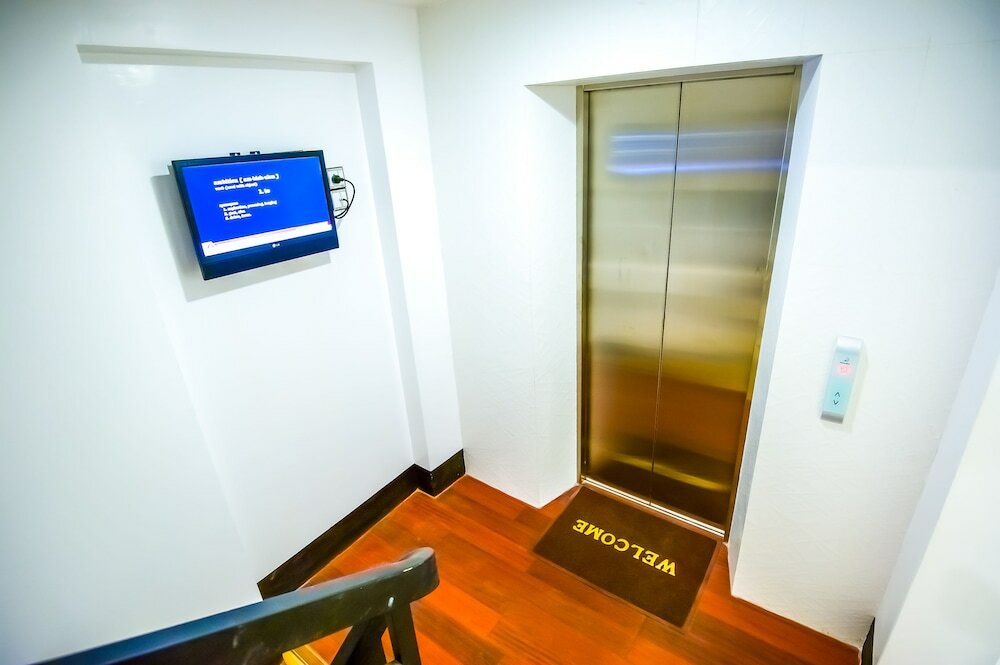 Фото Clover Hotel City Center