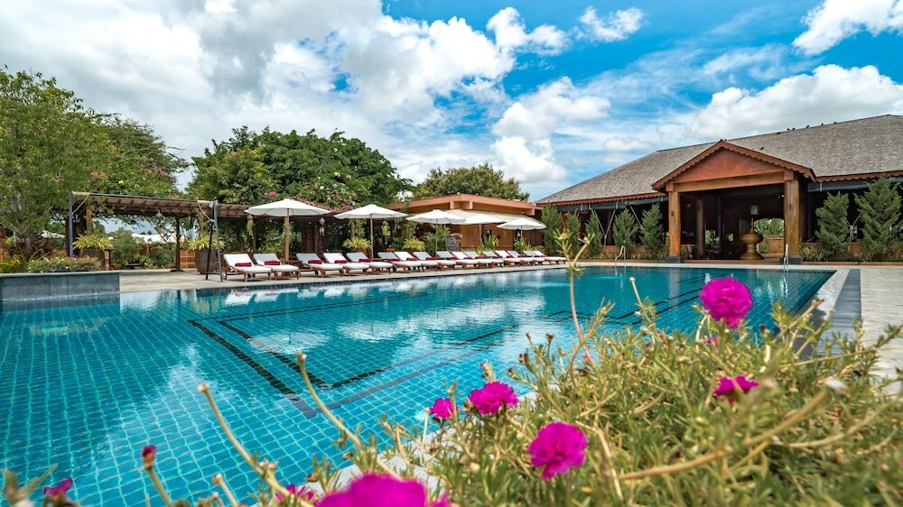 Фото Bagan Lodge