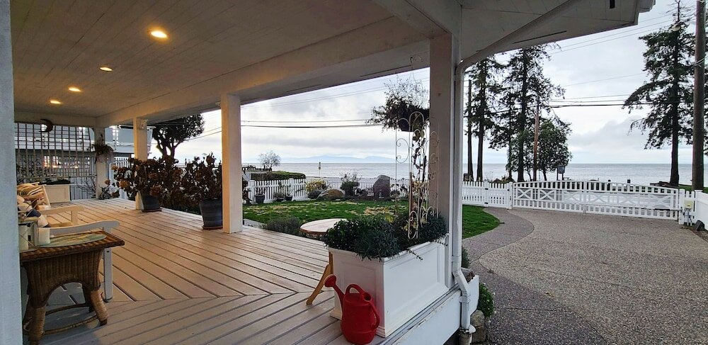 Фото The White House