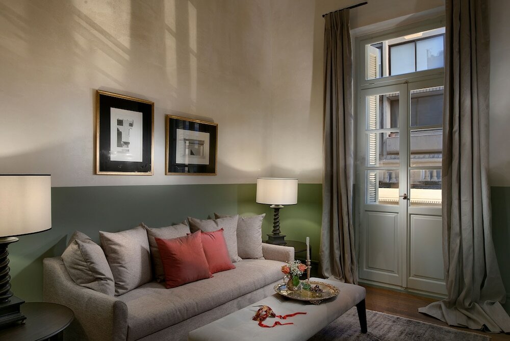 Фото Athinaidos Quarters by K&k