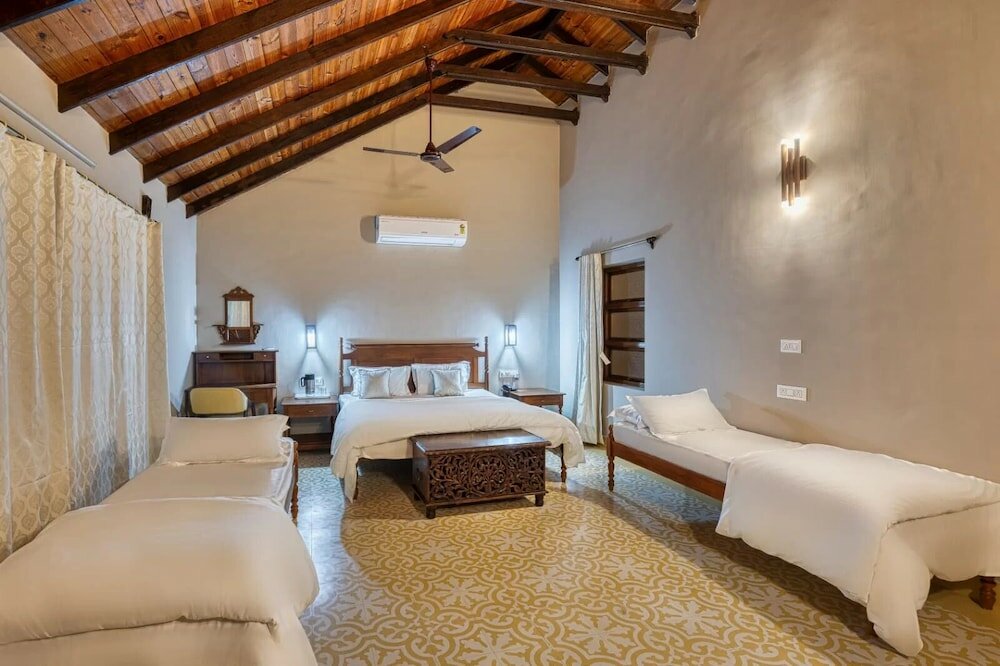 Фото The Kutchh Courtyard Resort