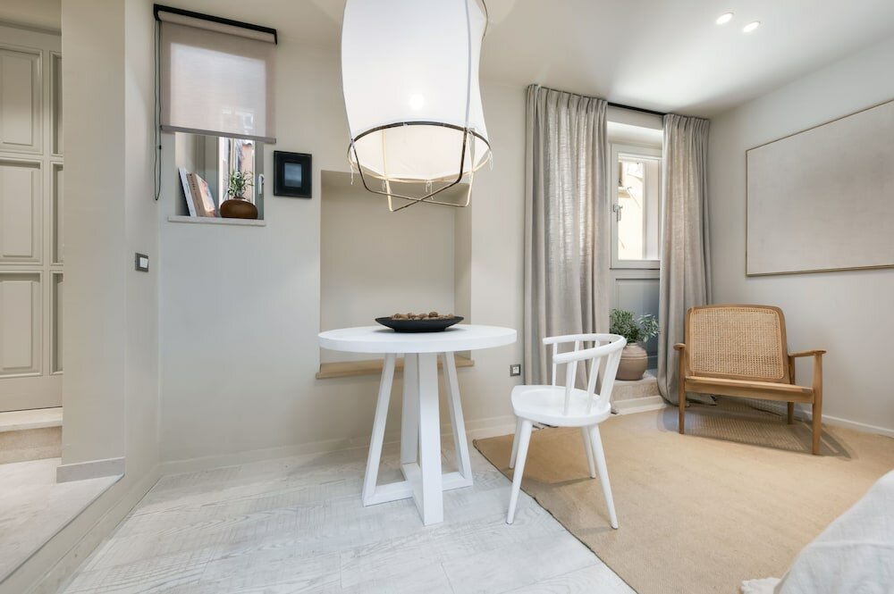 Фото Calnova Suites