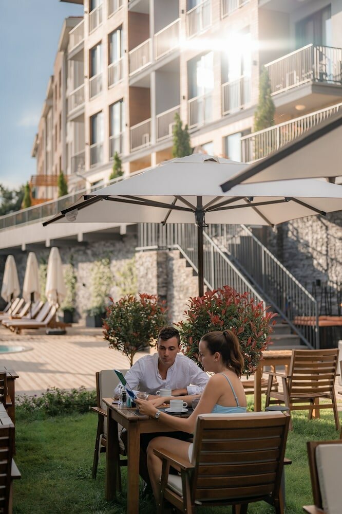 Фото Bayview Hills Luxury Residences